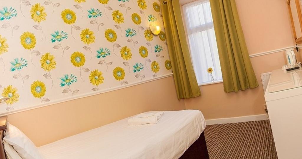 בלקפול Kingsway Hotel מראה חיצוני תמונה